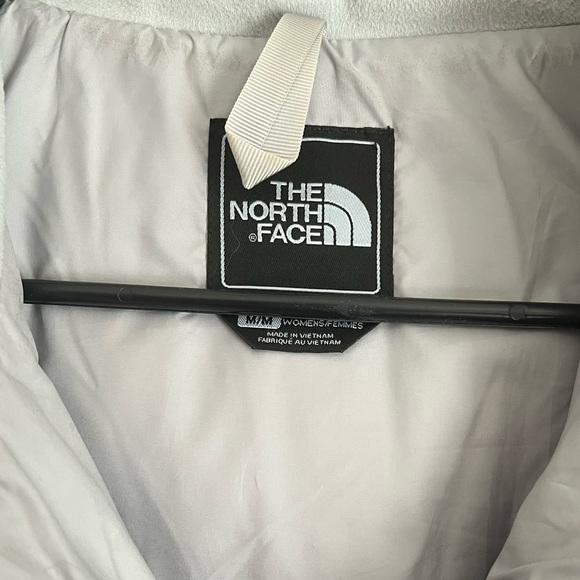 The North Face Purple Down Puffer 550 Coat Size Medium - Picture 3 of 7